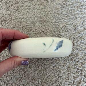 Elegant Ceramic Flower Dish - White and Blue